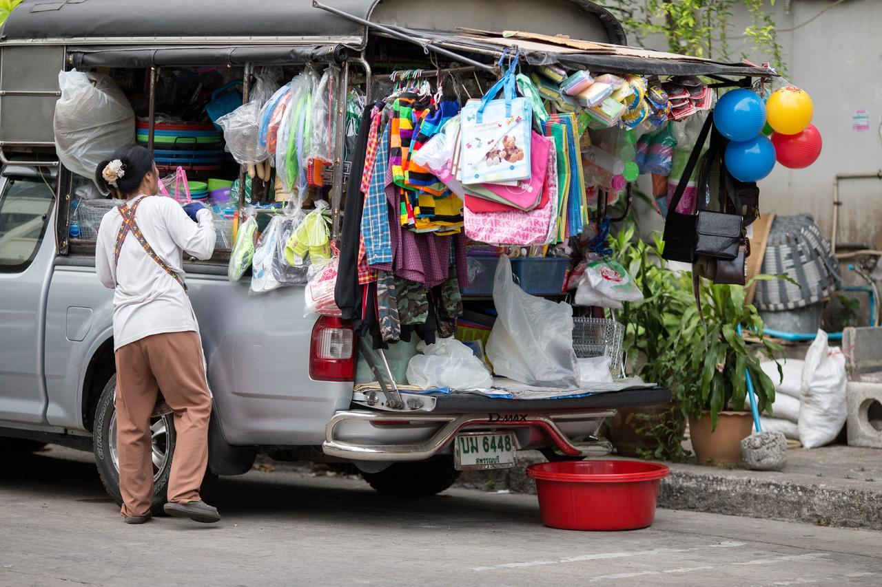 Dilokchan Hostel Female Only Bangkok Luaran gambar